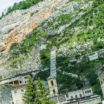 Extreme Sportfotografie und Reisefotografie in Österreich, Slowenien, Kroatien, Ungarn und Italien Die Extreme Sportfotografie bietet dir die Möglichkeit, spektakuläre und dynamische Momente festzuhalten, während du dich inmitten der atemberaubenden Natur Europas bewegst. Länder wie Österreich, Slowenien, Kroatien, Ungarn und Italien bieten eine unvergleichliche Kulisse für actiongeladene Szenen, die dich und deine Betrachter fesseln. Insbesondere die Steiermark in Österreich, mit ihren imposanten Bergen und weiten Tälern, ist ein Paradies für Sportler und Fotografen gleichermaßen. Fotograf Videograf Gleisdorf Graz Content Creator Autor Steiermark Österreich