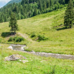 Extreme Sportfotografie und Reisefotografie in Österreich, Slowenien, Kroatien, Ungarn und Italien Die Extreme Sportfotografie bietet dir die Möglichkeit, spektakuläre und dynamische Momente festzuhalten, während du dich inmitten der atemberaubenden Natur Europas bewegst. Länder wie Österreich, Slowenien, Kroatien, Ungarn und Italien bieten eine unvergleichliche Kulisse für actiongeladene Szenen, die dich und deine Betrachter fesseln. Insbesondere die Steiermark in Österreich, mit ihren imposanten Bergen und weiten Tälern, ist ein Paradies für Sportler und Fotografen gleichermaßen. Fotograf Videograf Gleisdorf Graz Content Creator Autor Steiermark Österreich