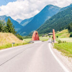 Extreme Sportfotografie und Reisefotografie in Österreich, Slowenien, Kroatien, Ungarn und Italien Die Extreme Sportfotografie bietet dir die Möglichkeit, spektakuläre und dynamische Momente festzuhalten, während du dich inmitten der atemberaubenden Natur Europas bewegst. Länder wie Österreich, Slowenien, Kroatien, Ungarn und Italien bieten eine unvergleichliche Kulisse für actiongeladene Szenen, die dich und deine Betrachter fesseln. Insbesondere die Steiermark in Österreich, mit ihren imposanten Bergen und weiten Tälern, ist ein Paradies für Sportler und Fotografen gleichermaßen. Fotograf Videograf Gleisdorf Graz Content Creator Autor Steiermark Österreich