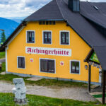 Extreme Sportfotografie und Reisefotografie in Österreich, Slowenien, Kroatien, Ungarn und Italien Die Extreme Sportfotografie bietet dir die Möglichkeit, spektakuläre und dynamische Momente festzuhalten, während du dich inmitten der atemberaubenden Natur Europas bewegst. Länder wie Österreich, Slowenien, Kroatien, Ungarn und Italien bieten eine unvergleichliche Kulisse für actiongeladene Szenen, die dich und deine Betrachter fesseln. Insbesondere die Steiermark in Österreich, mit ihren imposanten Bergen und weiten Tälern, ist ein Paradies für Sportler und Fotografen gleichermaßen. Fotograf Videograf Gleisdorf Graz Content Creator Autor Steiermark Österreich