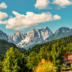 Extreme Sportfotografie und Reisefotografie in Österreich, Slowenien, Kroatien, Ungarn und Italien Die Extreme Sportfotografie bietet dir die Möglichkeit, spektakuläre und dynamische Momente festzuhalten, während du dich inmitten der atemberaubenden Natur Europas bewegst. Länder wie Österreich, Slowenien, Kroatien, Ungarn und Italien bieten eine unvergleichliche Kulisse für actiongeladene Szenen, die dich und deine Betrachter fesseln. Insbesondere die Steiermark in Österreich, mit ihren imposanten Bergen und weiten Tälern, ist ein Paradies für Sportler und Fotografen gleichermaßen. Fotograf Videograf Gleisdorf Graz Content Creator Autor Steiermark Österreich