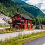 Extreme Sportfotografie und Reisefotografie in Österreich, Slowenien, Kroatien, Ungarn und Italien Die Extreme Sportfotografie bietet dir die Möglichkeit, spektakuläre und dynamische Momente festzuhalten, während du dich inmitten der atemberaubenden Natur Europas bewegst. Länder wie Österreich, Slowenien, Kroatien, Ungarn und Italien bieten eine unvergleichliche Kulisse für actiongeladene Szenen, die dich und deine Betrachter fesseln. Insbesondere die Steiermark in Österreich, mit ihren imposanten Bergen und weiten Tälern, ist ein Paradies für Sportler und Fotografen gleichermaßen. Fotograf Videograf Gleisdorf Graz Content Creator Autor Steiermark Österreich