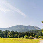 Extreme Sportfotografie und Reisefotografie in Österreich, Slowenien, Kroatien, Ungarn und Italien Die Extreme Sportfotografie bietet dir die Möglichkeit, spektakuläre und dynamische Momente festzuhalten, während du dich inmitten der atemberaubenden Natur Europas bewegst. Länder wie Österreich, Slowenien, Kroatien, Ungarn und Italien bieten eine unvergleichliche Kulisse für actiongeladene Szenen, die dich und deine Betrachter fesseln. Insbesondere die Steiermark in Österreich, mit ihren imposanten Bergen und weiten Tälern, ist ein Paradies für Sportler und Fotografen gleichermaßen. Fotograf Videograf Gleisdorf Graz Content Creator Autor Steiermark Österreich