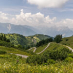 Extreme Sportfotografie und Reisefotografie in Österreich, Slowenien, Kroatien, Ungarn und Italien Die Extreme Sportfotografie bietet dir die Möglichkeit, spektakuläre und dynamische Momente festzuhalten, während du dich inmitten der atemberaubenden Natur Europas bewegst. Länder wie Österreich, Slowenien, Kroatien, Ungarn und Italien bieten eine unvergleichliche Kulisse für actiongeladene Szenen, die dich und deine Betrachter fesseln. Insbesondere die Steiermark in Österreich, mit ihren imposanten Bergen und weiten Tälern, ist ein Paradies für Sportler und Fotografen gleichermaßen. Fotograf Videograf Gleisdorf Graz Content Creator Autor Steiermark Österreich