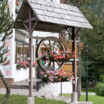Extreme Sportfotografie und Reisefotografie in Österreich, Slowenien, Kroatien, Ungarn und Italien Die Extreme Sportfotografie bietet dir die Möglichkeit, spektakuläre und dynamische Momente festzuhalten, während du dich inmitten der atemberaubenden Natur Europas bewegst. Länder wie Österreich, Slowenien, Kroatien, Ungarn und Italien bieten eine unvergleichliche Kulisse für actiongeladene Szenen, die dich und deine Betrachter fesseln. Insbesondere die Steiermark in Österreich, mit ihren imposanten Bergen und weiten Tälern, ist ein Paradies für Sportler und Fotografen gleichermaßen. Fotograf Videograf Gleisdorf Graz Content Creator Autor Steiermark Österreich