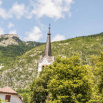 Extreme Sportfotografie und Reisefotografie in Österreich, Slowenien, Kroatien, Ungarn und Italien Die Extreme Sportfotografie bietet dir die Möglichkeit, spektakuläre und dynamische Momente festzuhalten, während du dich inmitten der atemberaubenden Natur Europas bewegst. Länder wie Österreich, Slowenien, Kroatien, Ungarn und Italien bieten eine unvergleichliche Kulisse für actiongeladene Szenen, die dich und deine Betrachter fesseln. Insbesondere die Steiermark in Österreich, mit ihren imposanten Bergen und weiten Tälern, ist ein Paradies für Sportler und Fotografen gleichermaßen. Fotograf Videograf Gleisdorf Graz Content Creator Autor Steiermark Österreich