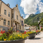 Extreme Sportfotografie und Reisefotografie in Österreich, Slowenien, Kroatien, Ungarn und Italien Die Extreme Sportfotografie bietet dir die Möglichkeit, spektakuläre und dynamische Momente festzuhalten, während du dich inmitten der atemberaubenden Natur Europas bewegst. Länder wie Österreich, Slowenien, Kroatien, Ungarn und Italien bieten eine unvergleichliche Kulisse für actiongeladene Szenen, die dich und deine Betrachter fesseln. Insbesondere die Steiermark in Österreich, mit ihren imposanten Bergen und weiten Tälern, ist ein Paradies für Sportler und Fotografen gleichermaßen. Fotograf Videograf Gleisdorf Graz Content Creator Autor Steiermark Österreich