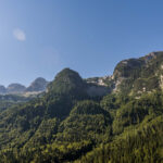 Extreme Sportfotografie und Reisefotografie in Österreich, Slowenien, Kroatien, Ungarn und Italien Die Extreme Sportfotografie bietet dir die Möglichkeit, spektakuläre und dynamische Momente festzuhalten, während du dich inmitten der atemberaubenden Natur Europas bewegst. Länder wie Österreich, Slowenien, Kroatien, Ungarn und Italien bieten eine unvergleichliche Kulisse für actiongeladene Szenen, die dich und deine Betrachter fesseln. Insbesondere die Steiermark in Österreich, mit ihren imposanten Bergen und weiten Tälern, ist ein Paradies für Sportler und Fotografen gleichermaßen. Fotograf Videograf Gleisdorf Graz Content Creator Autor Steiermark Österreich