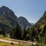Extreme Sportfotografie und Reisefotografie in Österreich, Slowenien, Kroatien, Ungarn und Italien Die Extreme Sportfotografie bietet dir die Möglichkeit, spektakuläre und dynamische Momente festzuhalten, während du dich inmitten der atemberaubenden Natur Europas bewegst. Länder wie Österreich, Slowenien, Kroatien, Ungarn und Italien bieten eine unvergleichliche Kulisse für actiongeladene Szenen, die dich und deine Betrachter fesseln. Insbesondere die Steiermark in Österreich, mit ihren imposanten Bergen und weiten Tälern, ist ein Paradies für Sportler und Fotografen gleichermaßen. Fotograf Videograf Gleisdorf Graz Content Creator Autor Steiermark Österreich