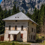 Extreme Sportfotografie und Reisefotografie in Österreich, Slowenien, Kroatien, Ungarn und Italien Die Extreme Sportfotografie bietet dir die Möglichkeit, spektakuläre und dynamische Momente festzuhalten, während du dich inmitten der atemberaubenden Natur Europas bewegst. Länder wie Österreich, Slowenien, Kroatien, Ungarn und Italien bieten eine unvergleichliche Kulisse für actiongeladene Szenen, die dich und deine Betrachter fesseln. Insbesondere die Steiermark in Österreich, mit ihren imposanten Bergen und weiten Tälern, ist ein Paradies für Sportler und Fotografen gleichermaßen. Fotograf Videograf Gleisdorf Graz Content Creator Autor Steiermark Österreich