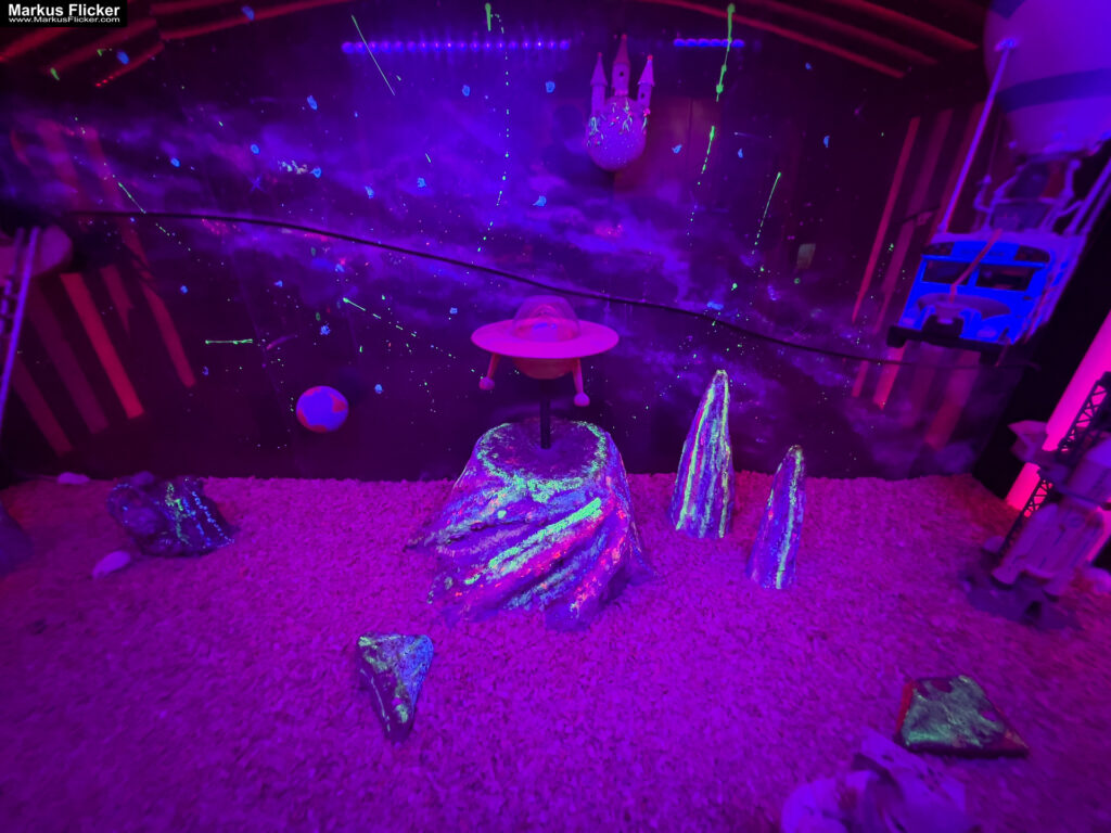 MYSZOGRÓD ZAKOPANE Skurrile Attraktion mit einer von lebenden Mäusen bevölkerten Miniaturlandschaft mit Häusern, Dörfern, Eisenbahnstrecke & Skigebiet