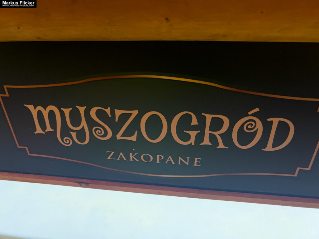 MYSZOGRÓD ZAKOPANE Skurrile Attraktion mit einer von lebenden Mäusen bevölkerten Miniaturlandschaft mit Häusern, Dörfern, Eisenbahnstrecke & Skigebiet
