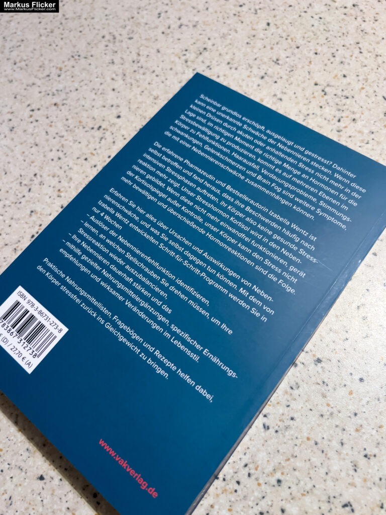Die Nebennieren im Griff: Grundlos müde, ausgelaugt und gestresst? Das 4-Wochen-Programm bei Nebennierenschwäche von Izabella Wentz VAK Verlag