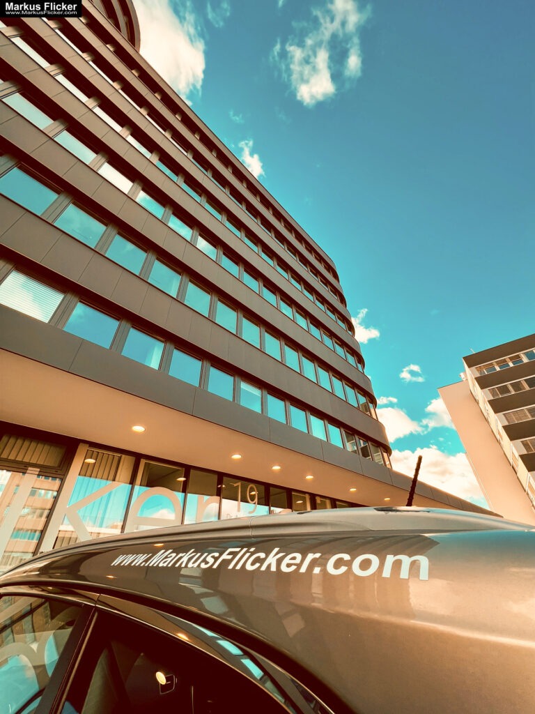 Markus Flicker Fotograf Videograf Contentcreator Autor Fotografie Videografie Graz Österreich Werbung Bildbearbeitung Workshops Reiseblog Steiermark Visuelle Lösungen für Ihr Unternehmen finden und erstellen Gegründet 2012 Werbeagentur Marketingagentur