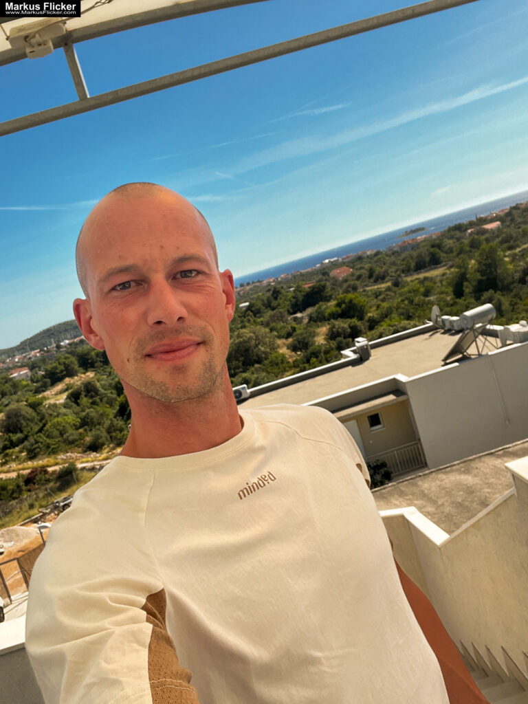 Markus Flicker Fotograf Videograf Contentcreator Autor Fotografie Videografie Graz Österreich Werbung Bildbearbeitung Workshops Reiseblog Steiermark Visuelle Lösungen für Ihr Unternehmen finden und erstellen Gegründet 2012 Werbeagentur Marketingagentur