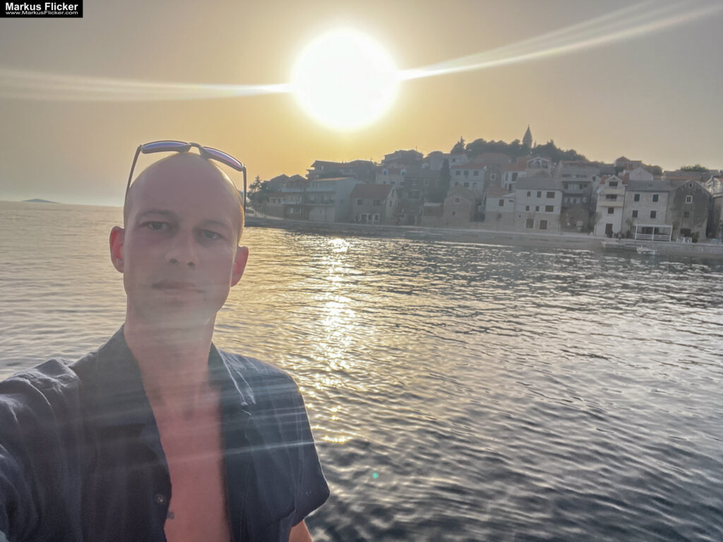 Markus Flicker Fotograf Videograf Contentcreator Autor Fotografie Videografie Graz Österreich Werbung Bildbearbeitung Workshops Reiseblog Steiermark Visuelle Lösungen für Ihr Unternehmen finden und erstellen Gegründet 2012 Werbeagentur Marketingagentur