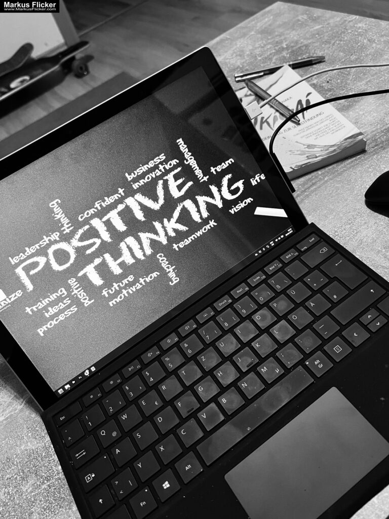 Markus Flicker Fotograf Videograf Contentcreator Autor Fotografie Videografie Graz Österreich Werbung Bildbearbeitung Workshops Reiseblog Steiermark Visuelle Lösungen für Ihr Unternehmen finden und erstellen Gegründet 2012 Werbeagentur Marketingagentur