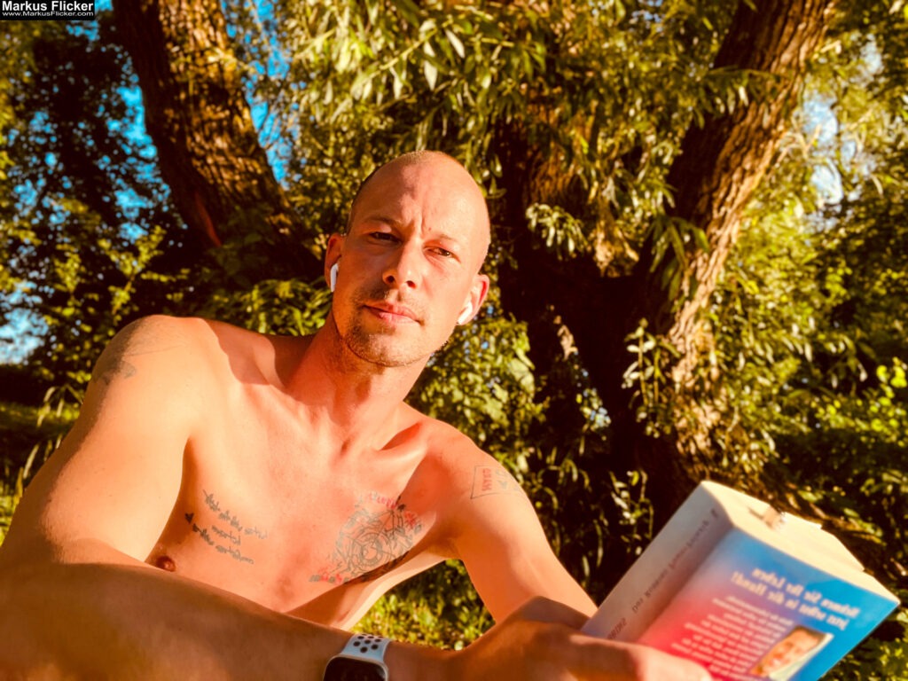 Markus Flicker Fotograf Videograf Contentcreator Autor Fotografie Videografie Graz Österreich Werbung Bildbearbeitung Workshops Reiseblog Steiermark Visuelle Lösungen für Ihr Unternehmen finden und erstellen Gegründet 2012 Werbeagentur Marketingagentur