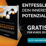 Kickstart Passives Einkommen – 8 geniale Erfolgsgeschichten für ein attraktives Passives Einkommen. So baust du ein attraktives Nebeneinkommen auf. Leg deinen Kickstart mit Passivem Einkommen hin. Jetzt Passives Einkommen aufbauen. Erfolgs-Buch für Passives Einkommen