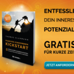 Kickstart Passives Einkommen – 8 geniale Erfolgsgeschichten für ein attraktives Passives Einkommen. So baust du ein attraktives Nebeneinkommen auf. Leg deinen Kickstart mit Passivem Einkommen hin. Jetzt Passives Einkommen aufbauen. Erfolgs-Buch für Passives Einkommen
