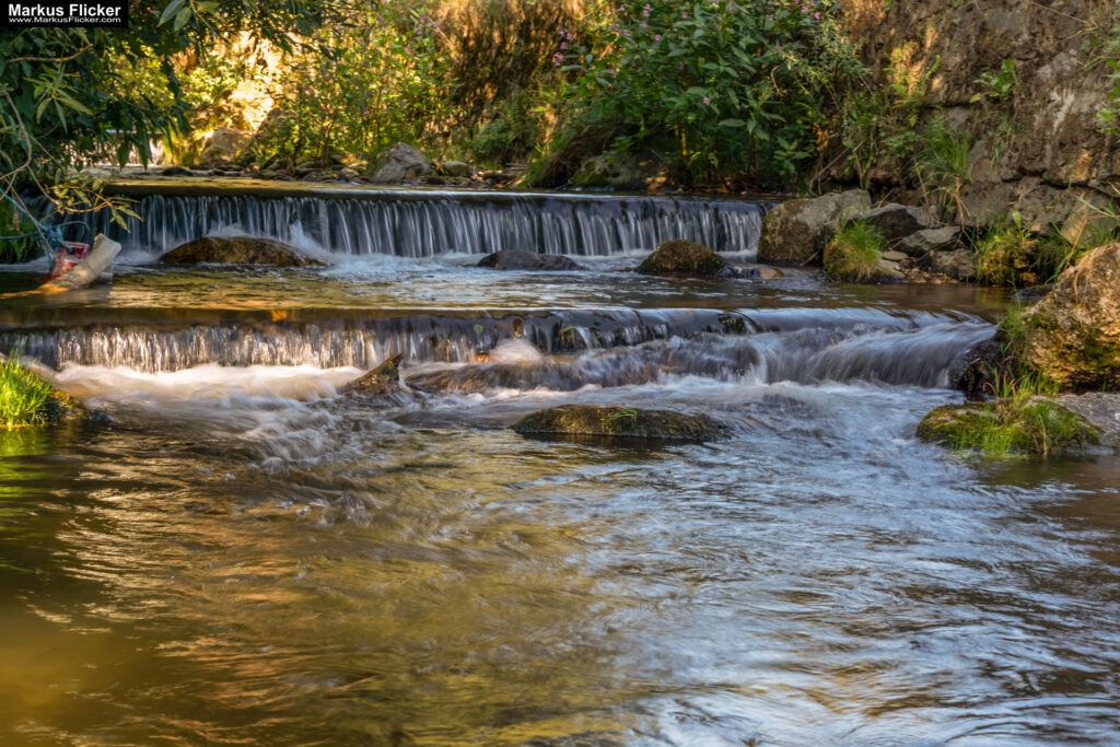 Langzeitbelichtung von Wasser an Flüssen und Bächen mit Kamera und Smartphone inkl. 37 Tipps für Langzeitbelichtung von Wasser Langzeitbelichtung von Wasser an Flüssen und Bächen mit Kamera und Smartphone