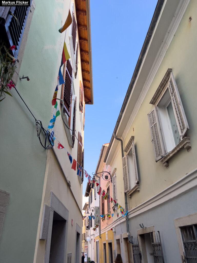 Izola Isola Slowenien Hafenstadt an der Adria am Meer #izolaview #visitizola #visitslovenia #ifeelsLOVEnia Istrien Eine malerische Hafenstadt an der Adriaküste