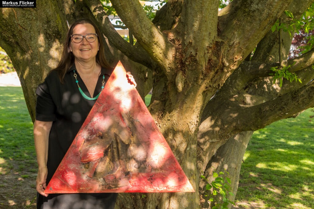 Woman - Art Frauen Kunst was uns bewegt - was wir bewegen Michaela Lukmann alias Arthena MAXX Evelyn Fasch EvFa Art Martina Brandl MBArt