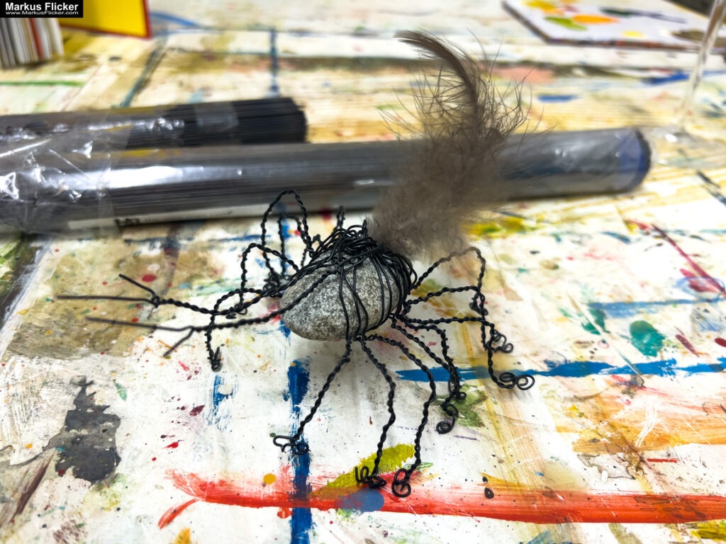 3 Tage Kreativ Comic – Acryl – Skulpturen aus Ytong und Draht – Specksteintiere – Handyfotografie Kinder-Kunstprogramm 2024 Malwerkstatt Martina Brandl Steiermark Österreich