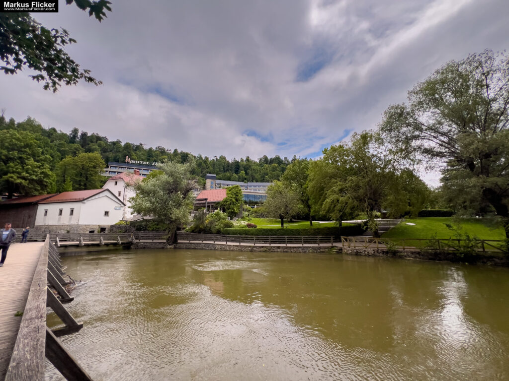 Park Postojna Jama. Höhlen von Postojna in Slowenien #visitslovenia