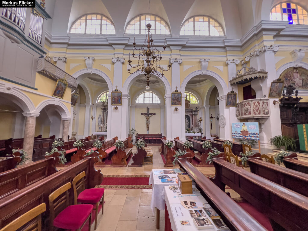 Župa Mošćenice Primorje-Gorski Kotar Kroatien Istrien. Roadtrip in Europa. Reisen mit dem Auto innerhalb der EU. Citytrips, Camping, Landschaft, Rundfahrt mit dem PKW, romantische Städte und Urlaubsinspiration