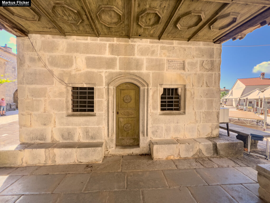 Gračišće Gallignana Kroatien Istrien Roadtrip in Europa. Reisen mit dem Auto innerhalb der EU. Citytrips, Camping, Landschaft, Rundfahrt mit dem PKW, romantische Städte und Urlaubsinspiration Gračišće Gallignana Kroatien Istrien