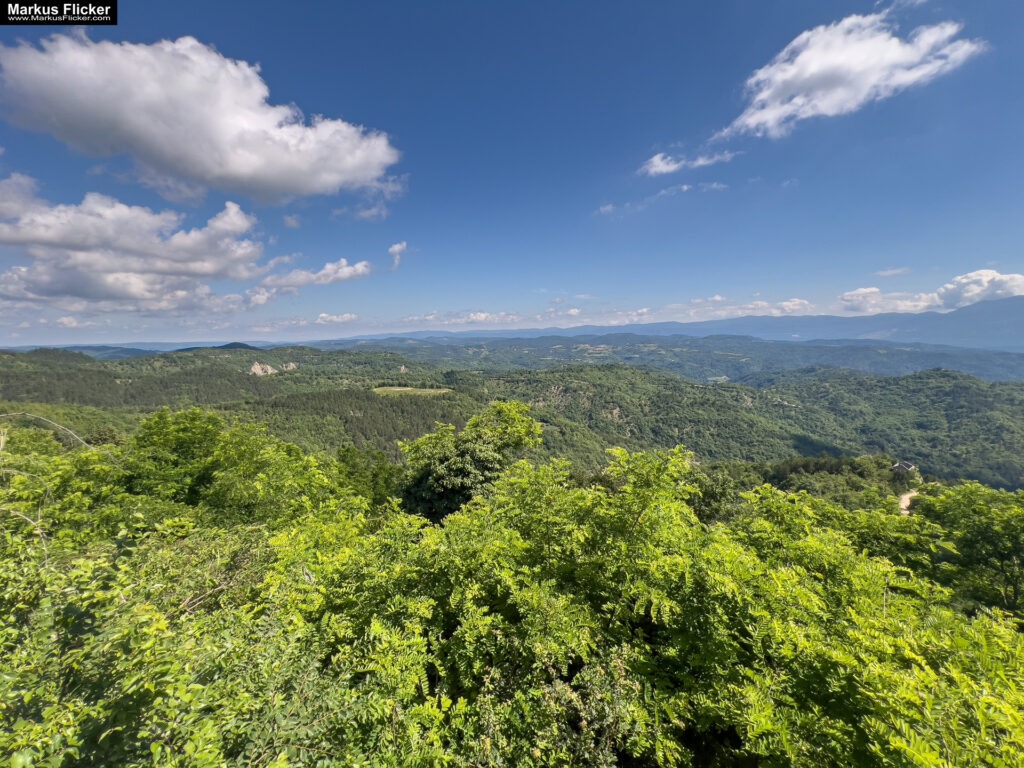 Gračišće Gallignana Kroatien Istrien Roadtrip in Europa. Reisen mit dem Auto innerhalb der EU. Citytrips, Camping, Landschaft, Rundfahrt mit dem PKW, romantische Städte und Urlaubsinspiration Gračišće Gallignana Kroatien Istrien