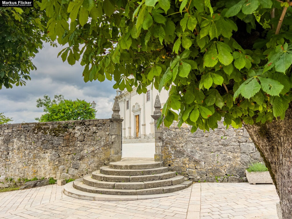 Gračišće Gallignana Kroatien Istrien Roadtrip in Europa. Reisen mit dem Auto innerhalb der EU. Citytrips, Camping, Landschaft, Rundfahrt mit dem PKW, romantische Städte und Urlaubsinspiration Gračišće Gallignana Kroatien Istrien