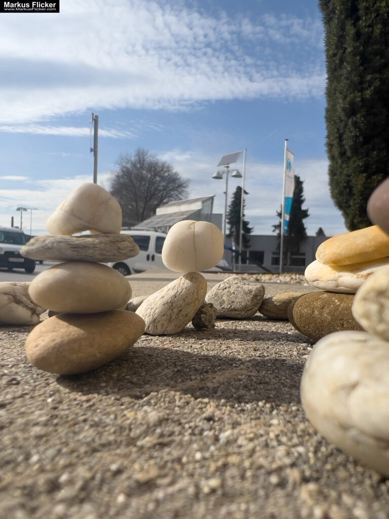 Bau dir was Schönes! Was nicht passt, wird passend gemacht. Fotomotive erstellen statt suchen mit Spiegelreflex oder Smartphone. Fotografieren und Filmen mit dem Smartphone: Bessere Fotos und Videos mit dem Handy für Freizeit, Hobby und Business