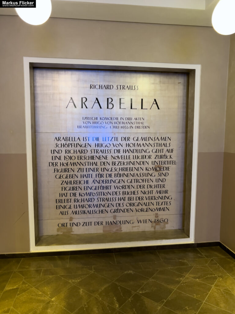 Roadtrip nach München inkl. Four Points by Sheraton Munich Arabellapark. Roadtrip in Europa. Reisen mit dem Auto innerhalb der EU. Citytrips, Camping, Landschaft, Rundfahrt mit dem PKW, romantische Städte und Urlaubsinspiration.