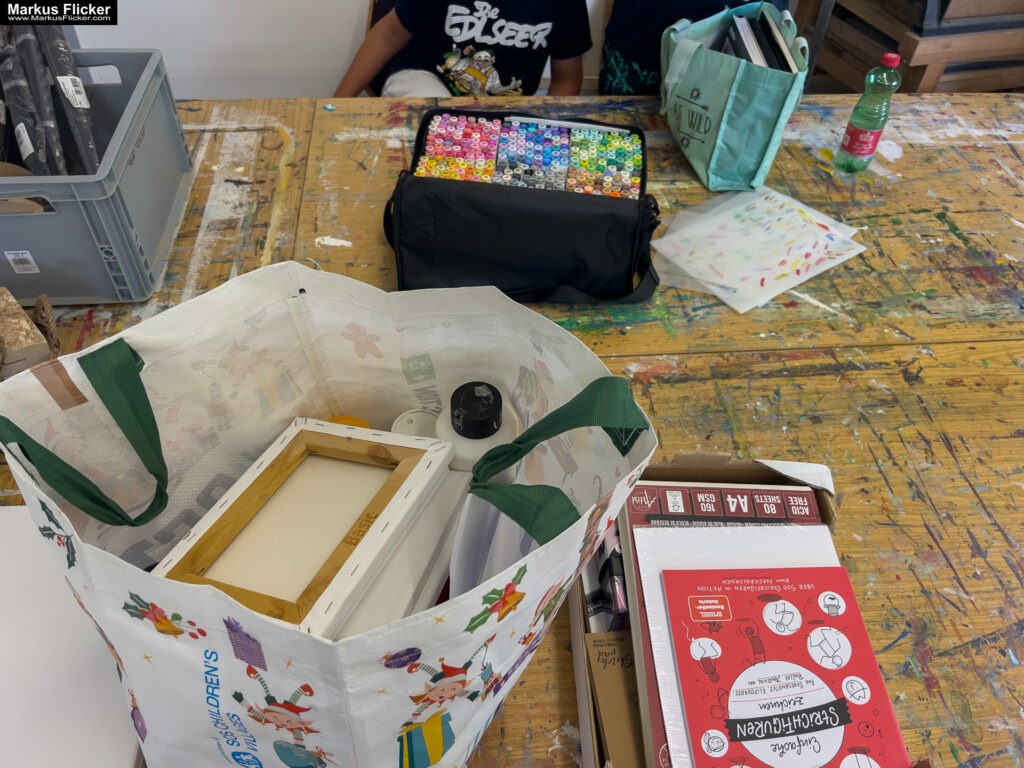 3 Tage Kreativ Comic, Acryl, Skulpturen aus Ytong und Draht, Specksteintiere und Handyfotografie Kinder Kunstprogramm Malwerkstatt Martina Brandl Steiermark Österreich