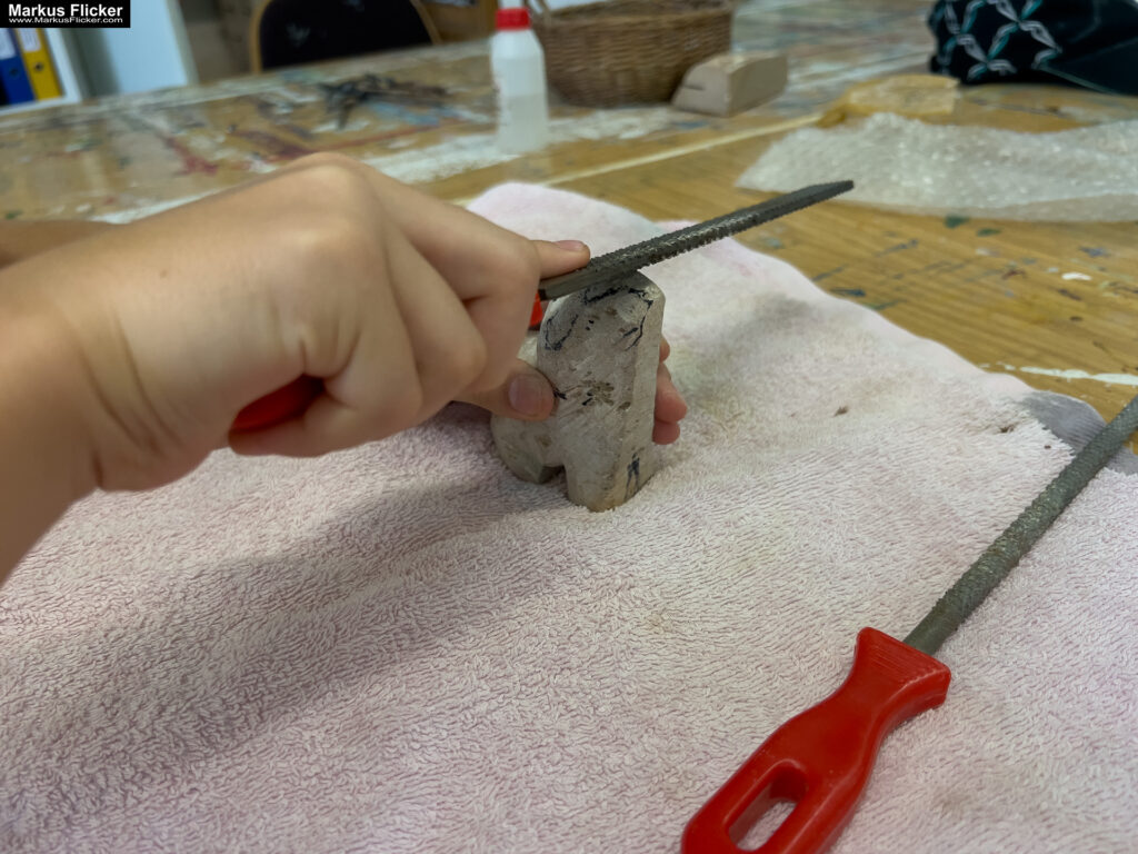 3 Tage Kreativ Comic, Acryl, Skulpturen aus Ytong und Draht, Specksteintiere und Handyfotografie Kinder Kunstprogramm Malwerkstatt Martina Brandl Steiermark Österreich