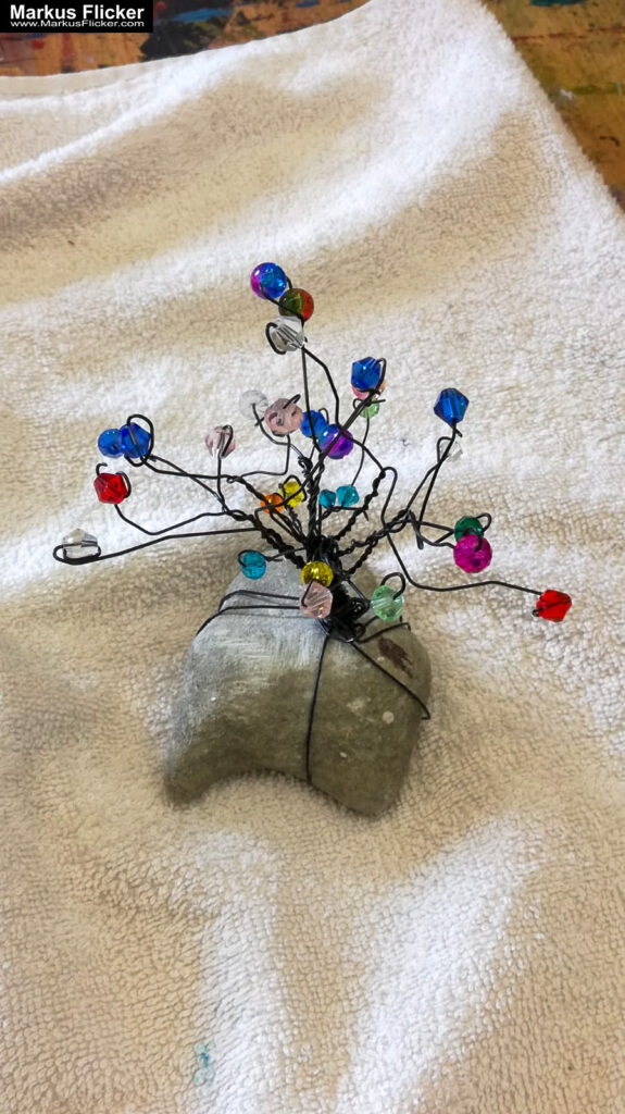 Kreativ Comic, Acryl, Skulpturen aus Ytong und Draht, Specksteintiere und Handyfotografie Kinder Workshop Kunstprogramm Malwerkstatt Martina Brandl Steiermark Österreich