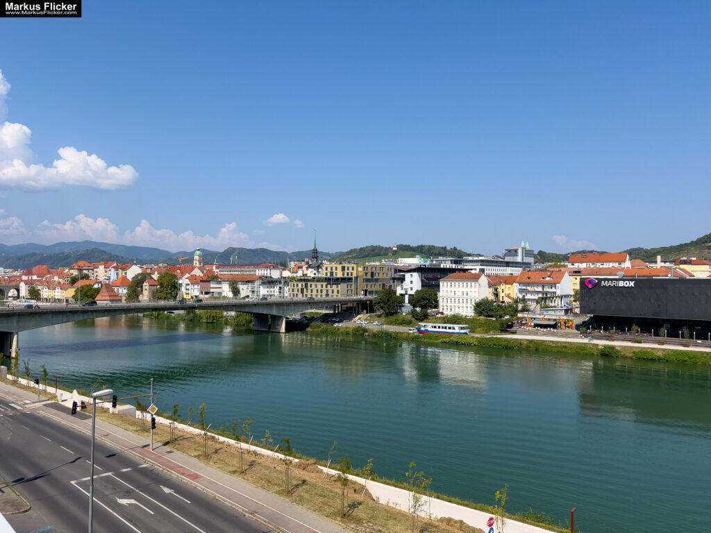 Maribor Marburg an der Drau Drava in Slowenien Roadtrip Städtereise #ifeelsLOVEnia #visitmaribor inkl. 37 Reisetipps. Roadtrip in Europa. Reisen mit dem Auto innerhalb der EU. Citytrips, Camping, Landschaft, Rundfahrt mit dem PKW, romantische Städte und Urlaubsinspiration