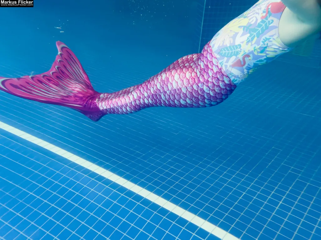 Wie du Unterwasser atemberaubende Fotos und Videos mit dem Handy machst? Mit dem Smartphone ins Wasser inkl. 9 unwiderstehlichen Tipps für Unterwasserfotografie. Fotografieren und Filmen mit dem Smartphone: Bessere Fotos und Videos mit dem Handy für Freizeit, Hobby und Business