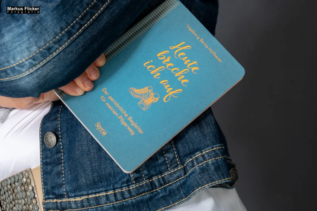 Heute breche ich auf: Der persönliche Begleiter für meinen Pilgerweg von Ingeborg Berta Hofbauer Heute breche ich auf: Der persönliche Begleiter für meinen Pilgerweg von Ingeborg Berta Hofbauer