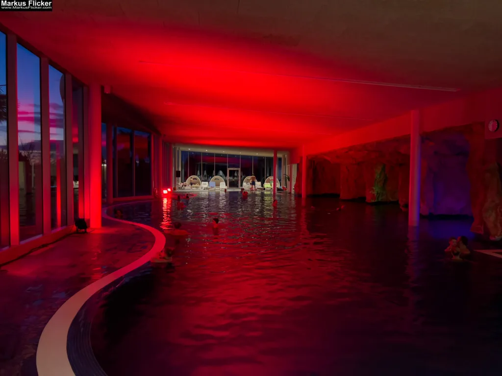 Therme MJUS World Resort & Thermal Park Körmend Ungarn. Entspannung und Abenteuer im Herzen Ungarns: Ein Besuch im MJUS World Resort & Thermal Park Körmend