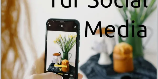 Smartphone-Fotografie für Social Media: Perfekte Bilder für Instagram, Pinterest & Co. Smart und kreativ inkl. 37 Tipps und Tricks. Buch von Markus Flicker