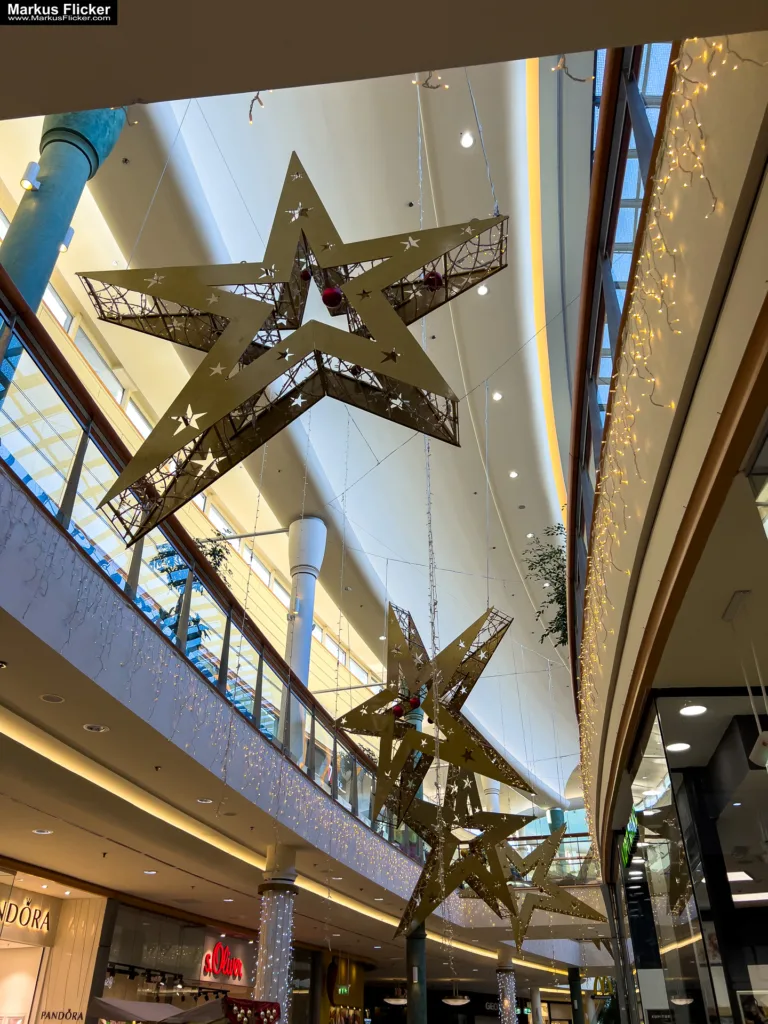 Magisches Maribor Weihnachtsmarkt Winterwunderland Advent im Winter Čarobni Maribor Riesenrad