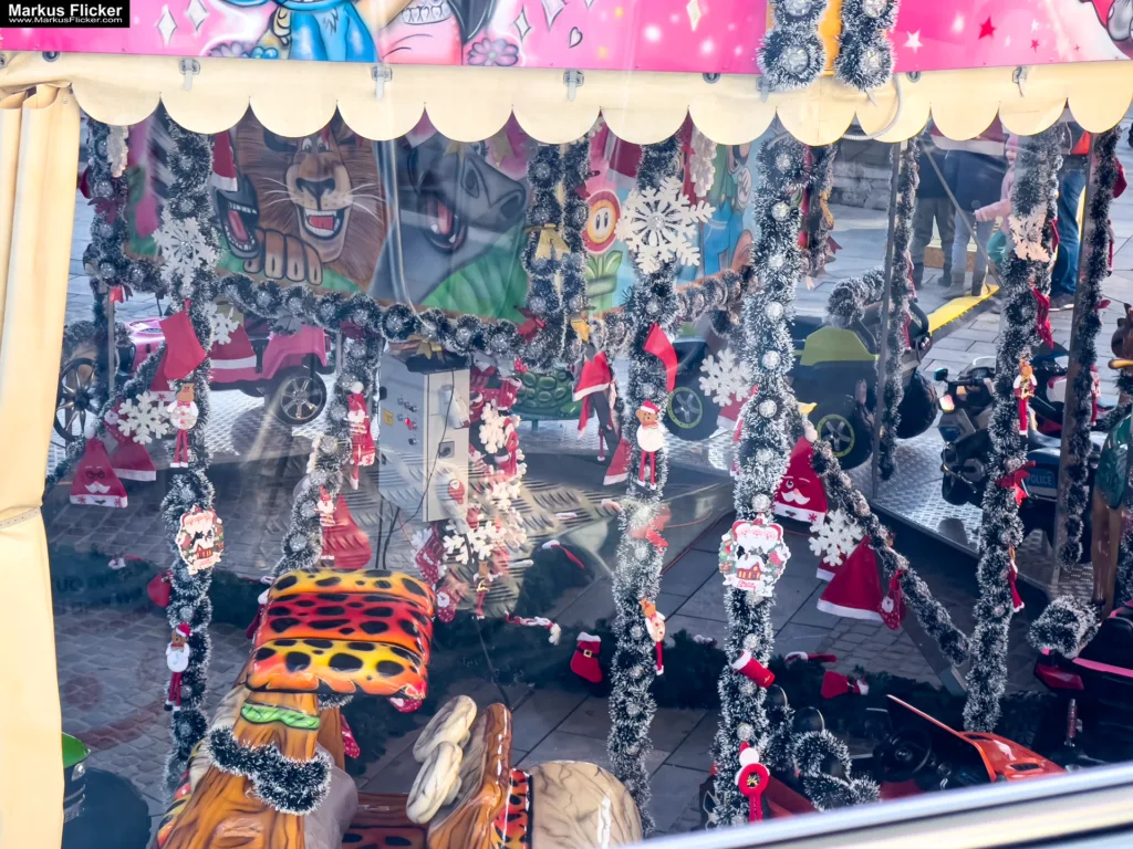 Magisches Maribor Weihnachtsmarkt Winterwunderland Advent im Winter Čarobni Maribor Riesenrad