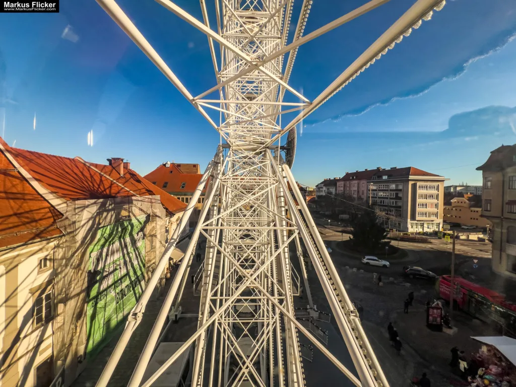 Magisches Maribor Weihnachtsmarkt Winterwunderland Advent im Winter Čarobni Maribor Riesenrad
