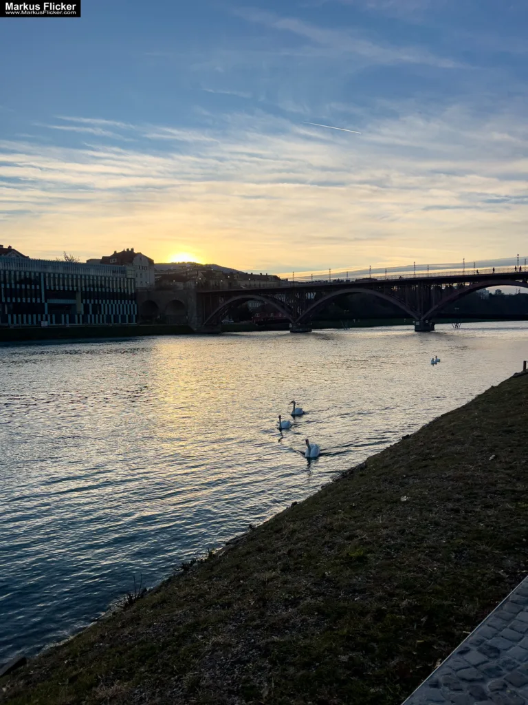 Magisches Maribor Weihnachtsmarkt Winterwunderland Advent im Winter Čarobni Maribor Riesenrad