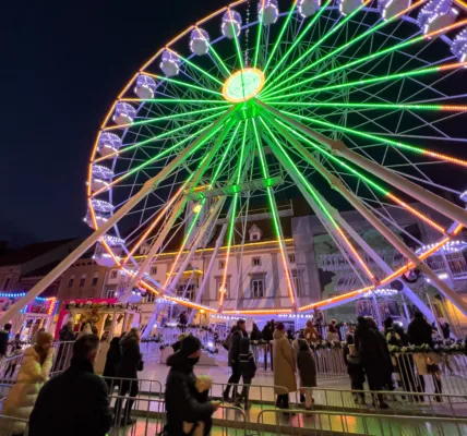 Magisches Maribor Weihnachtsmarkt Winterwunderland Advent im Winter Čarobni Maribor Riesenrad