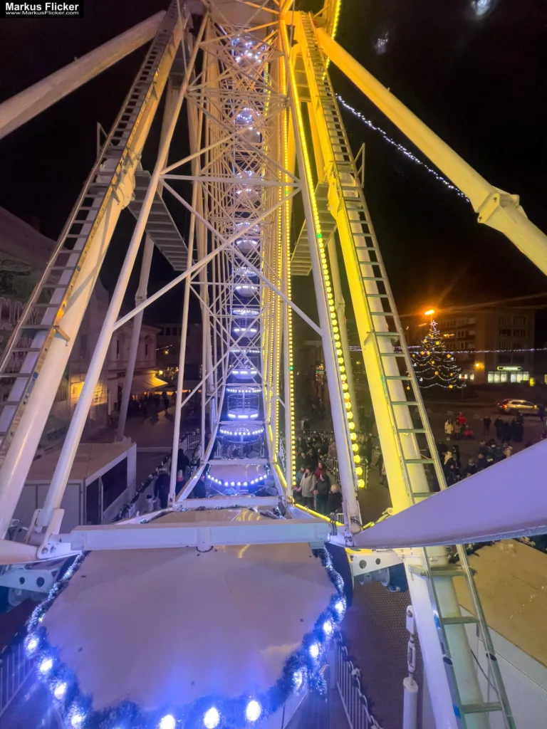Magisches Maribor Weihnachtsmarkt Winterwunderland Advent im Winter Čarobni Maribor Riesenrad