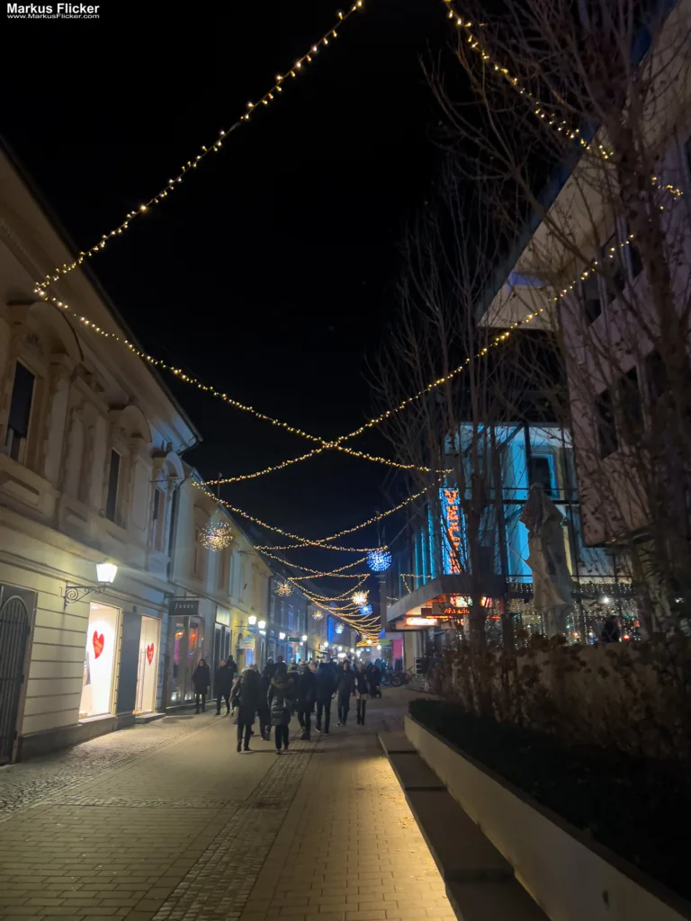 Magisches Maribor Weihnachtsmarkt Winterwunderland Advent im Winter Čarobni Maribor Riesenrad